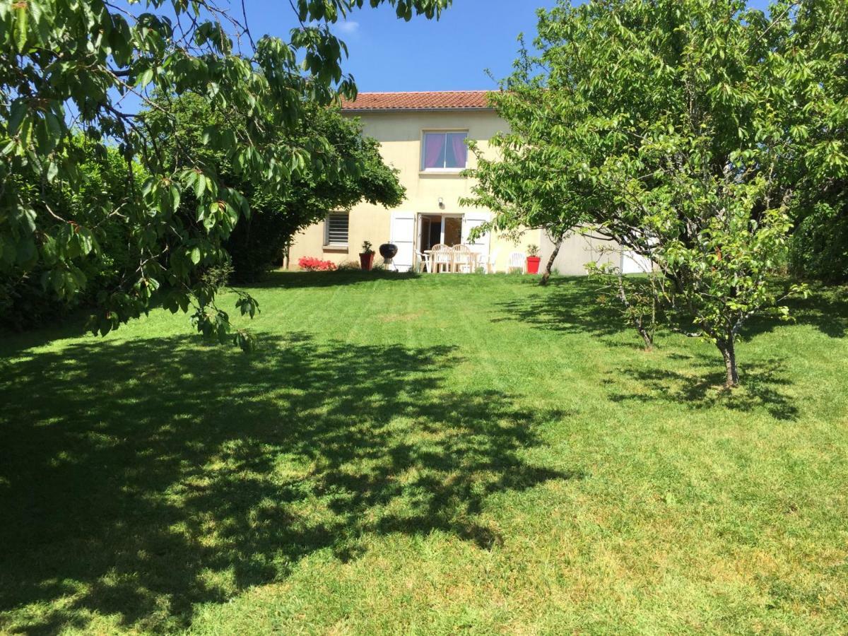 La Maison Madame Villa Chambretaud ภายนอก รูปภาพ